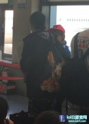柚子携女伴现身台湾机场 酷似知名主播小訫,lol日服注册