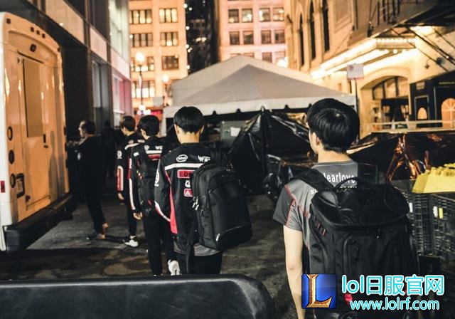 德杯专访阿布:厂长本不想打德杯全明星 没有报价Faker!