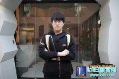 姿态+Ohq出击 Snake新双核春季赛亮相,lol日服
