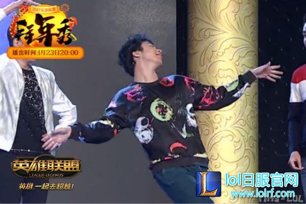 图3:骚男化身美少女战士.jpg