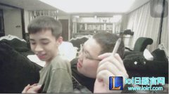 PDD竟和半裸男子床斗 沈灵敏看了都哭了,lol日服