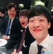 EDG教练婚礼后 Peanut发布搞怪图片,lol日服