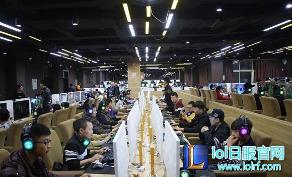 蓝翔电竞班的出现 会成为电竞俱乐部新出路吗？