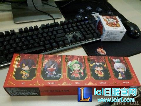 桌面.jpg